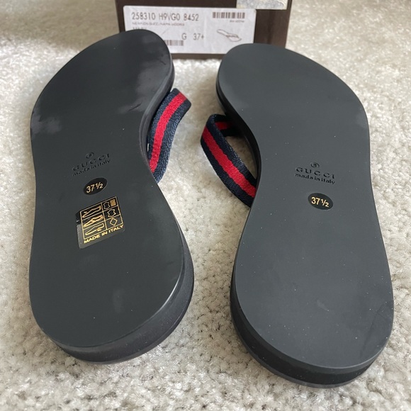 Gucci Flip Flops - Picture 4 of 4